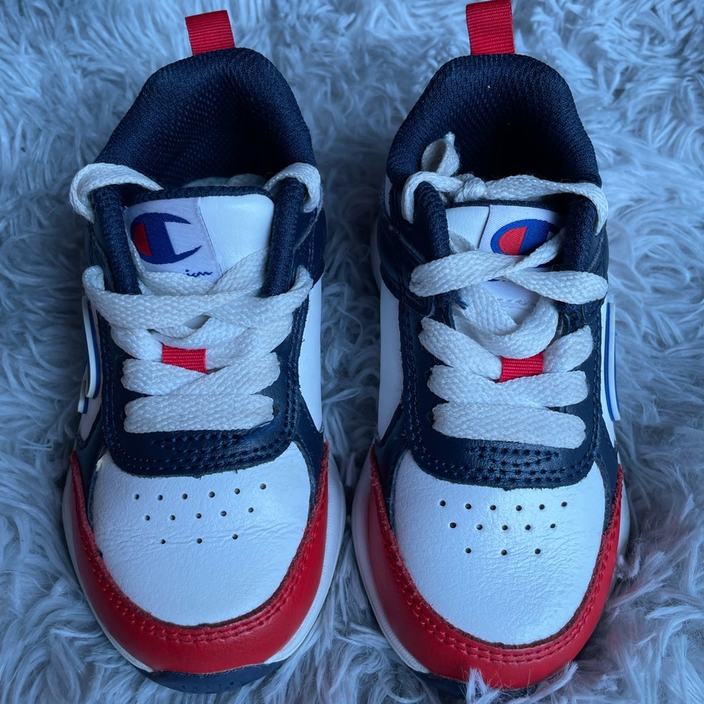 Champion toddler size 7